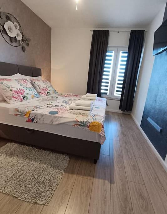 Holiday&Suite Klanac Vir Exterior foto